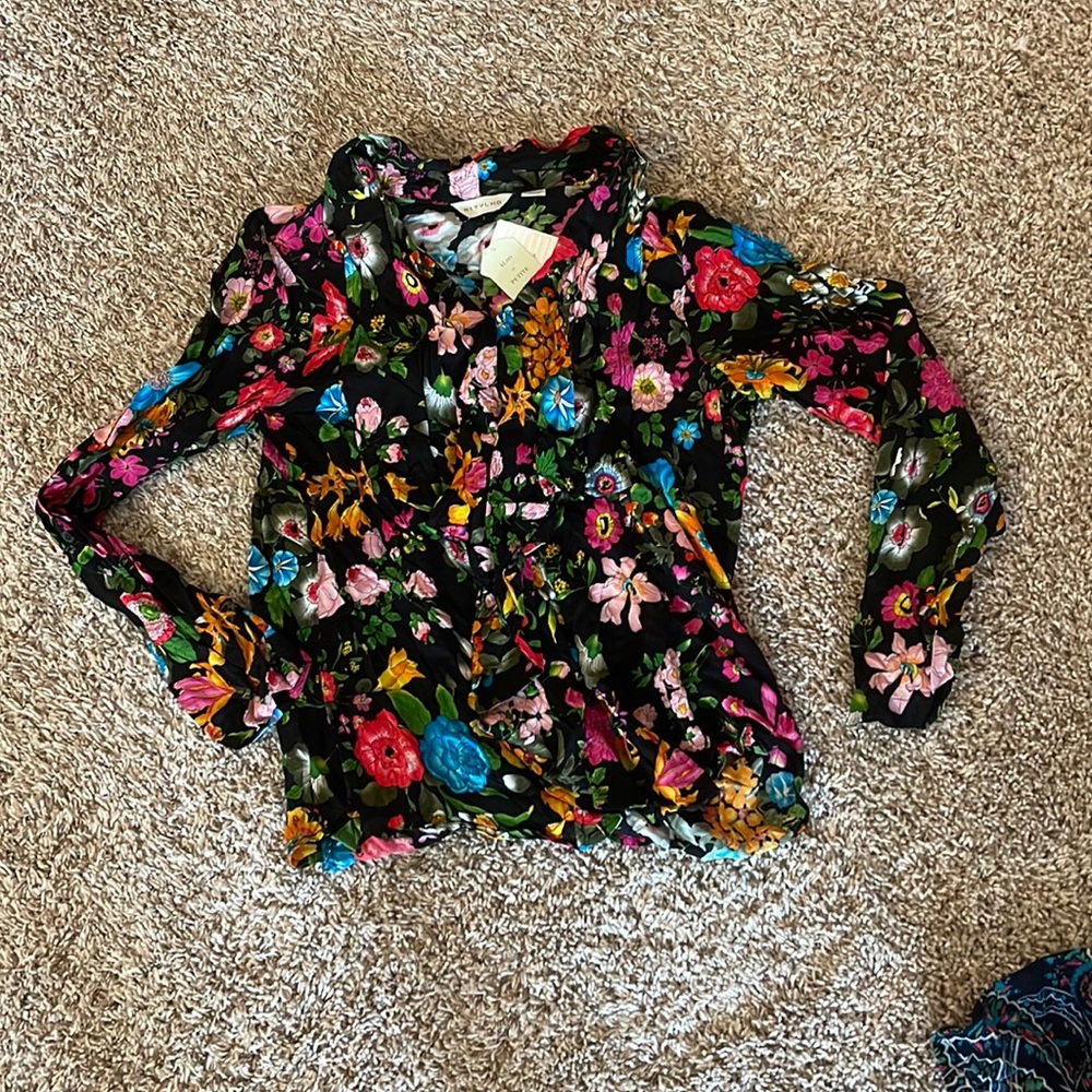 New with tags Anthropologie Shirt! $98! Size medium!